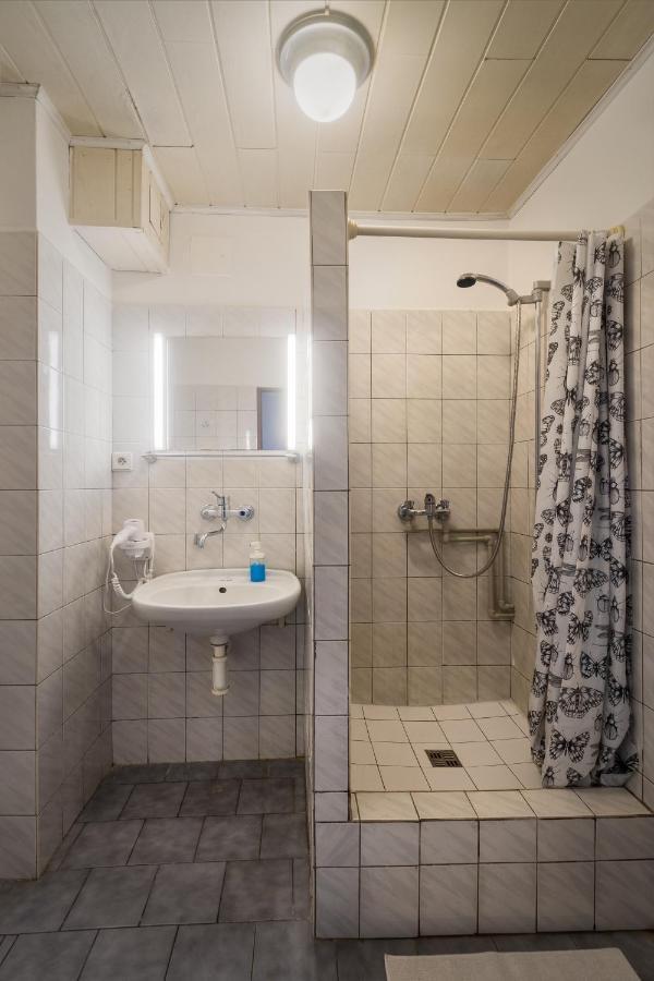 Vajgar Hotel Jindrichuv Hradec Luaran gambar