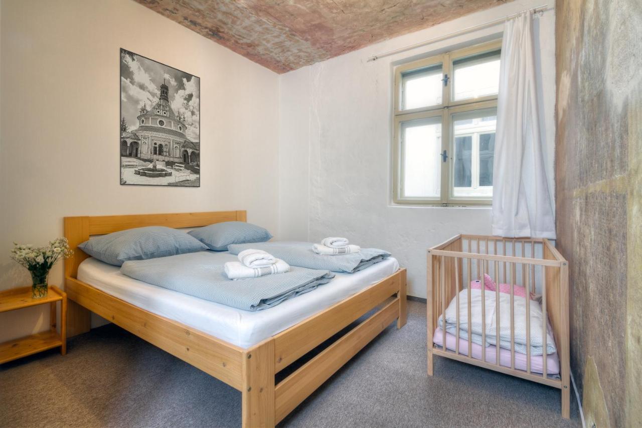 Vajgar Hotel Jindrichuv Hradec Luaran gambar