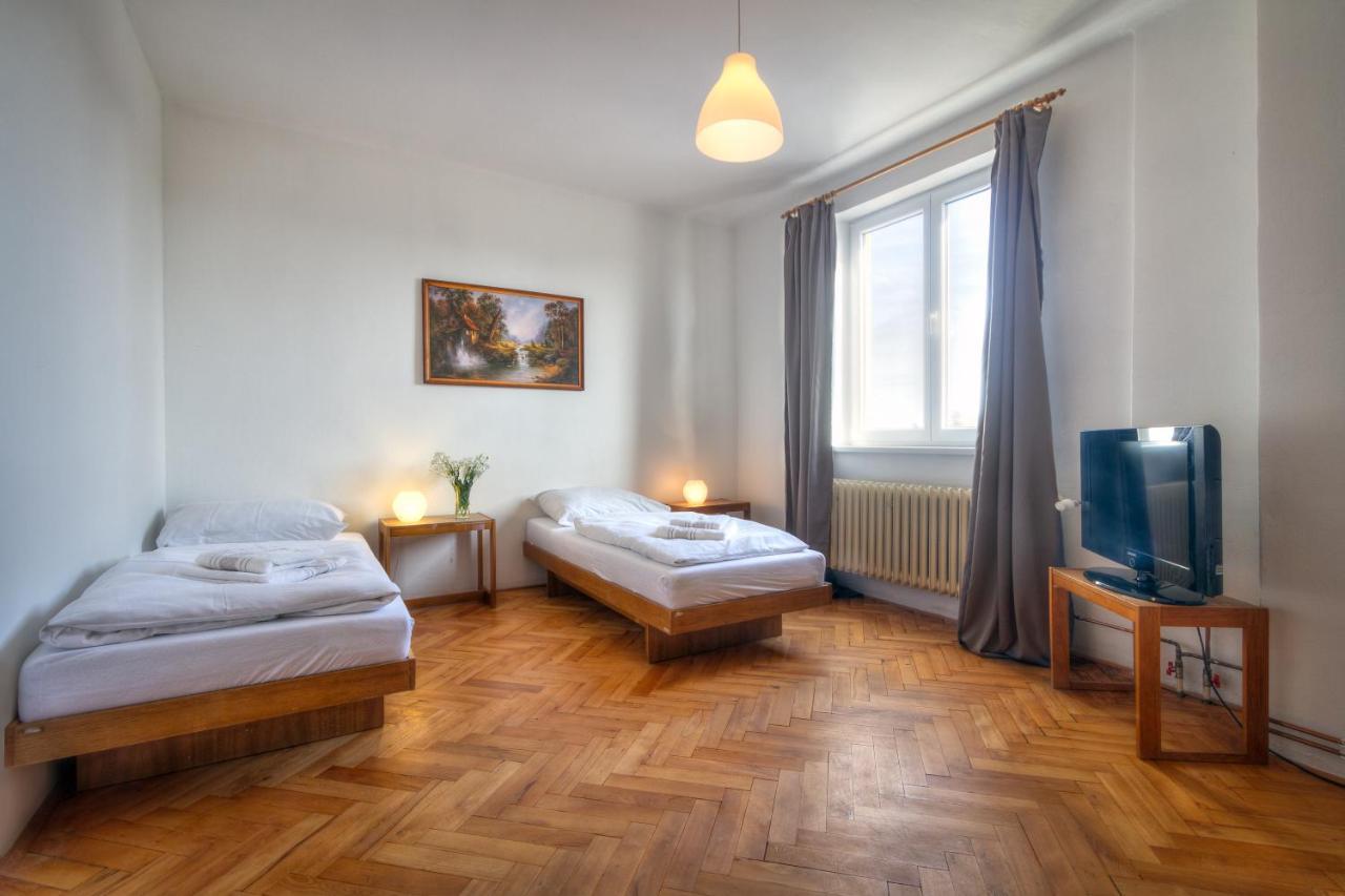 Vajgar Hotel Jindrichuv Hradec Luaran gambar