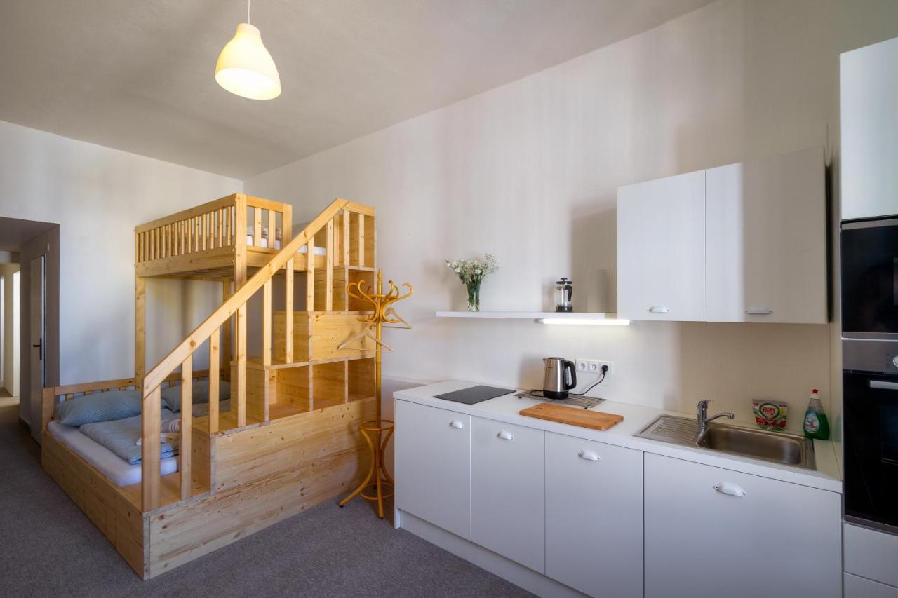 Vajgar Hotel Jindrichuv Hradec Luaran gambar